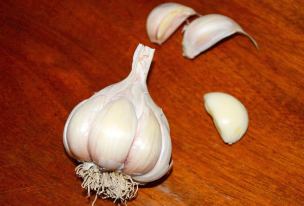 Silverskin Garlic, Mild French - 4 oz